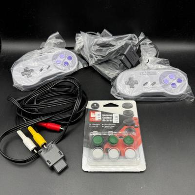 SNES Essentials Pair – Super Nintendo Controllers with Cords & Grips