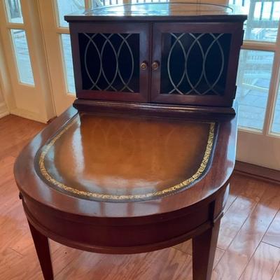 Vintage Heirloom Weiman Two Tier Neo Classic End Table #2