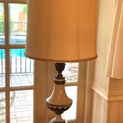 Steiffel MCM Hollywood Regency Brass And Cream Lamp With Silk Shade #2