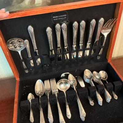 Holmes & Edward’s Silverplate Flatware Service For 8