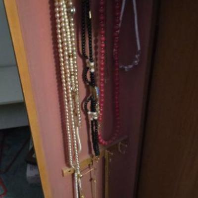 Sale Photo Thumbnail #236