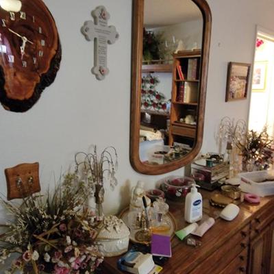 Sale Photo Thumbnail #567