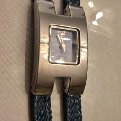 Sale Photo Thumbnail #170