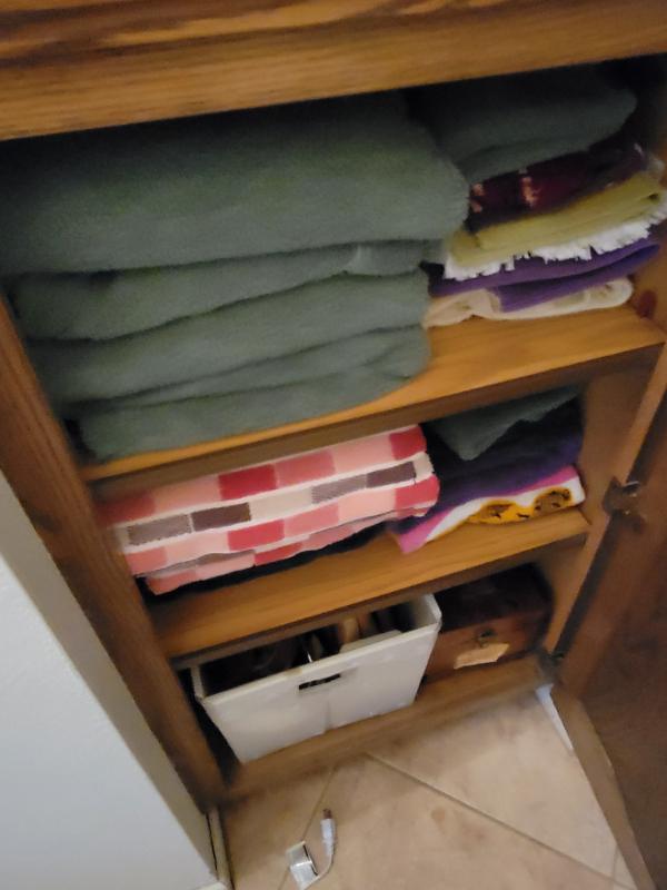 Sale Photo Thumbnail #584