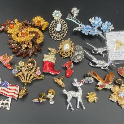 Broaches And Pins Some Vintage