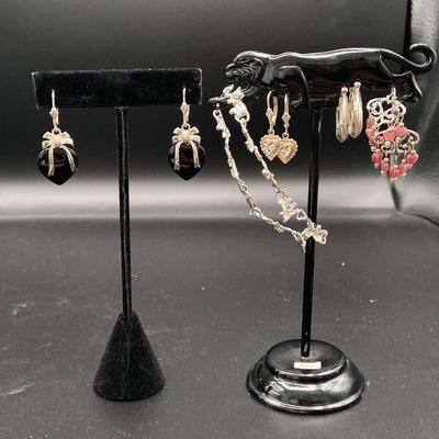 4 Pairs Of 925 Earrings With 925 Bracelet