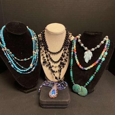 Turquoise & Black Themed Beaded Necklaces With 3D Flower Pendant Necklace