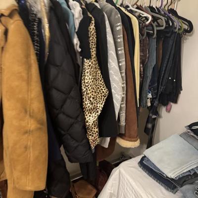 Sale Photo Thumbnail #330