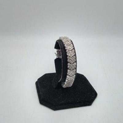 Sale Photo Thumbnail #19