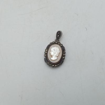 Sale Photo Thumbnail #21