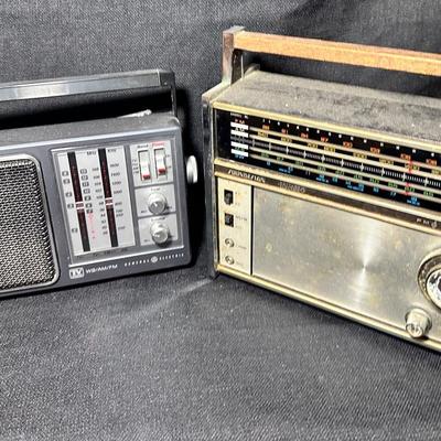 Vintage Four Band Radios - GE & Soundesign