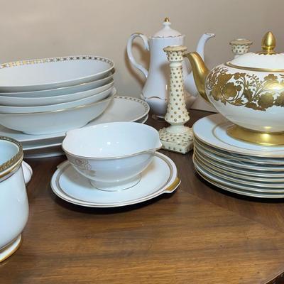 Wedgwood, Limoge White China Collection 