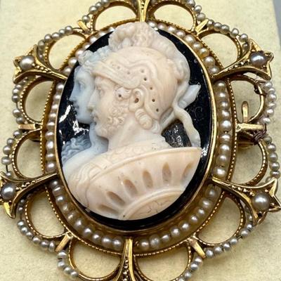  Vintage 14k Good Cameo Brooch/Pendant 