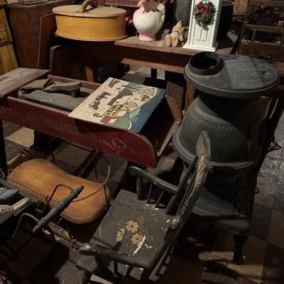 Estate sale photo