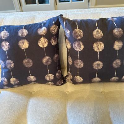 (2pc) Throw Pillows - Navy with Pattern | Throw pillows in dark blue/navy fabric with a faded, moon-inspired orb-like pattern. - w. 16 in
