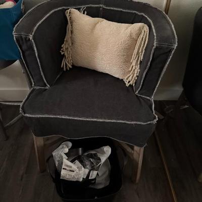 Sale Photo Thumbnail #162