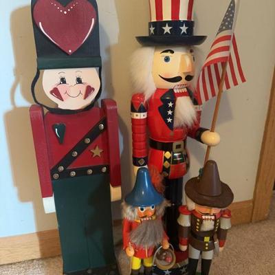 Sale Photo Thumbnail #142