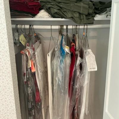 LOT Of Tablecloths And Napkins