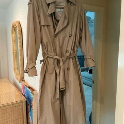 VTG Ladies London Fog Trench Coat
