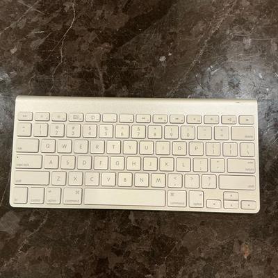 Apple Magic Keyboard #3