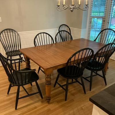 Ethan Allen Dining Table & 8 Spindle Chairs