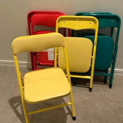Little Chairs For Little Tushies