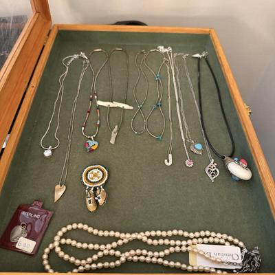 Sale Photo Thumbnail #36