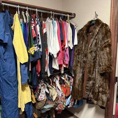 Sale Photo Thumbnail #195