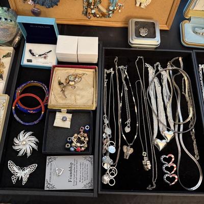 Sale Photo Thumbnail #20