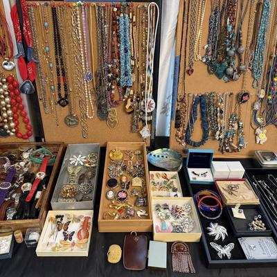 Sale Photo Thumbnail #18
