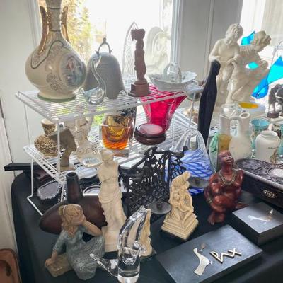 Sale Photo Thumbnail #260