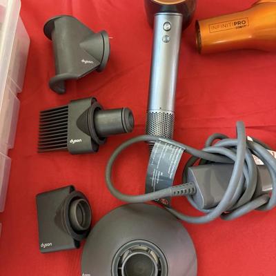 Dyson 