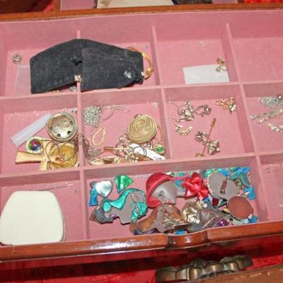 Sale Photo Thumbnail #147