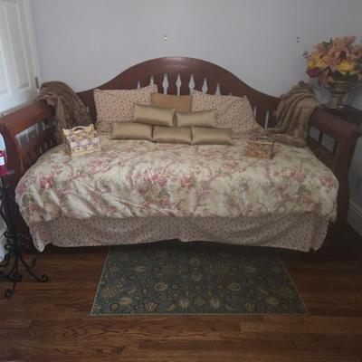 Sale Photo Thumbnail #48
