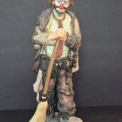 Vintage LE Flambro Emmett Kelly Jr. Collection "Sweeping Up" Figurine -10 " Tall