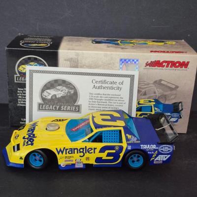 1:24 Die Cast Metal Action #3 Dale Earnhardt 1985 Camaro with COA - In Original Box