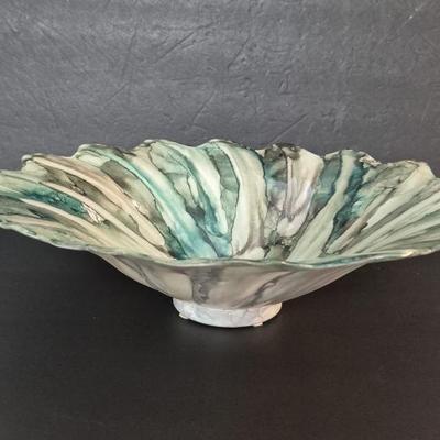 Stunning Hand Blown Silvered Glass Deep Scallop Rim Centerpiece Bowl - Mother-of-Pearl Coloring - 15½" Diameter