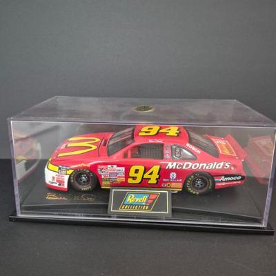 1:24 Die Cast Metal 1997 Revell Collection #94 Bill Elliot McDonald's Racing - In Display Case