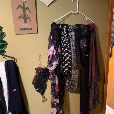 Sale Photo Thumbnail #91