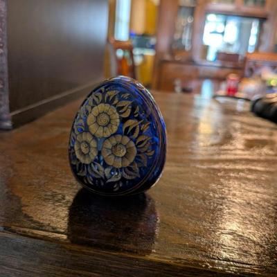 A beautiful and comprehensive collection of seven decorative glass eggs in the classic Fabergé style. Handcrafted in Russia, these eggs...