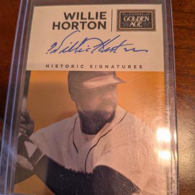This is a great collectible for any baseball fan, featuring an authentic signature from Detroit Tigers legend Willie Horton. The...