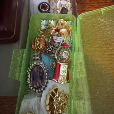 Sale Photo Thumbnail #751