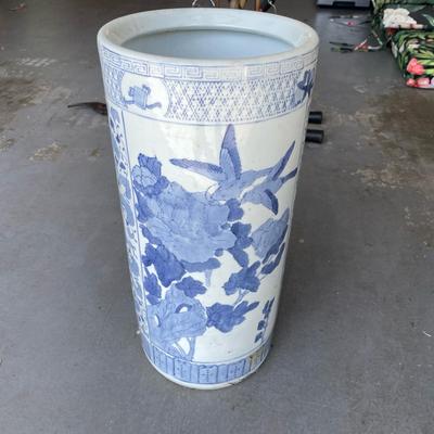 Ceramic Asian Blue And White Umbrella Stand