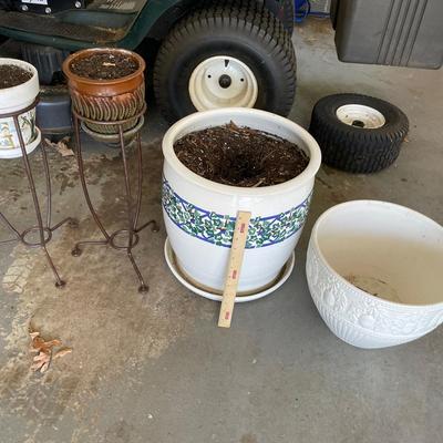 Lot Of 4 Planter Pots And Two Metal Stands