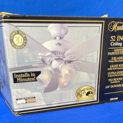 Huntington II 52” White Ceiling Fan