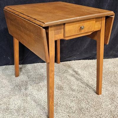 Wooden 1-Drawer Drop Leaf End Table 