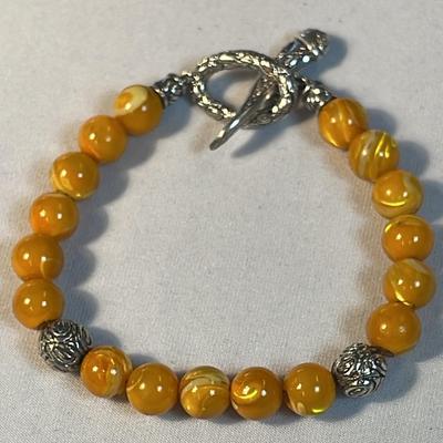 .925 Sterling Silver Yellow Jade & Silver Ball Toggle Bracelet 7”