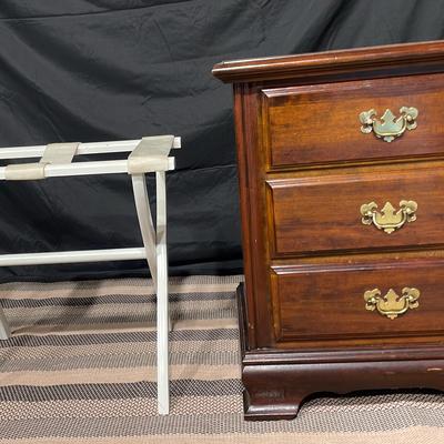 3-Drawer Wooden Nightstand (1) + Luggage Rack (1)