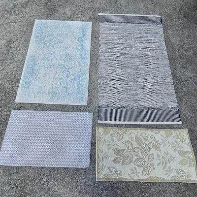 Area Rugs (4)