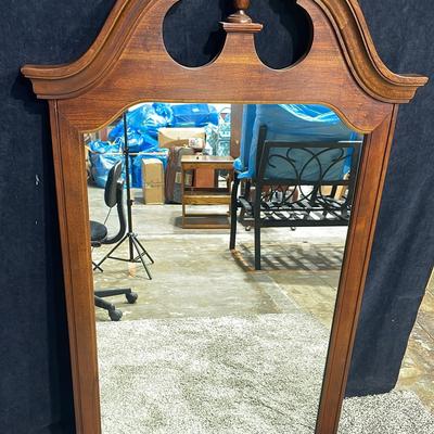 Thomasville Traditional Wooden Wall Mirror 